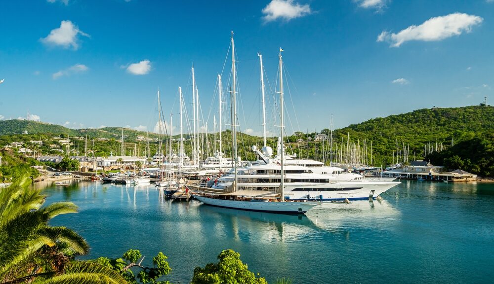 Beautiful,Mega,And,Superyachts,At,Dock,In,English,Harbour,,A